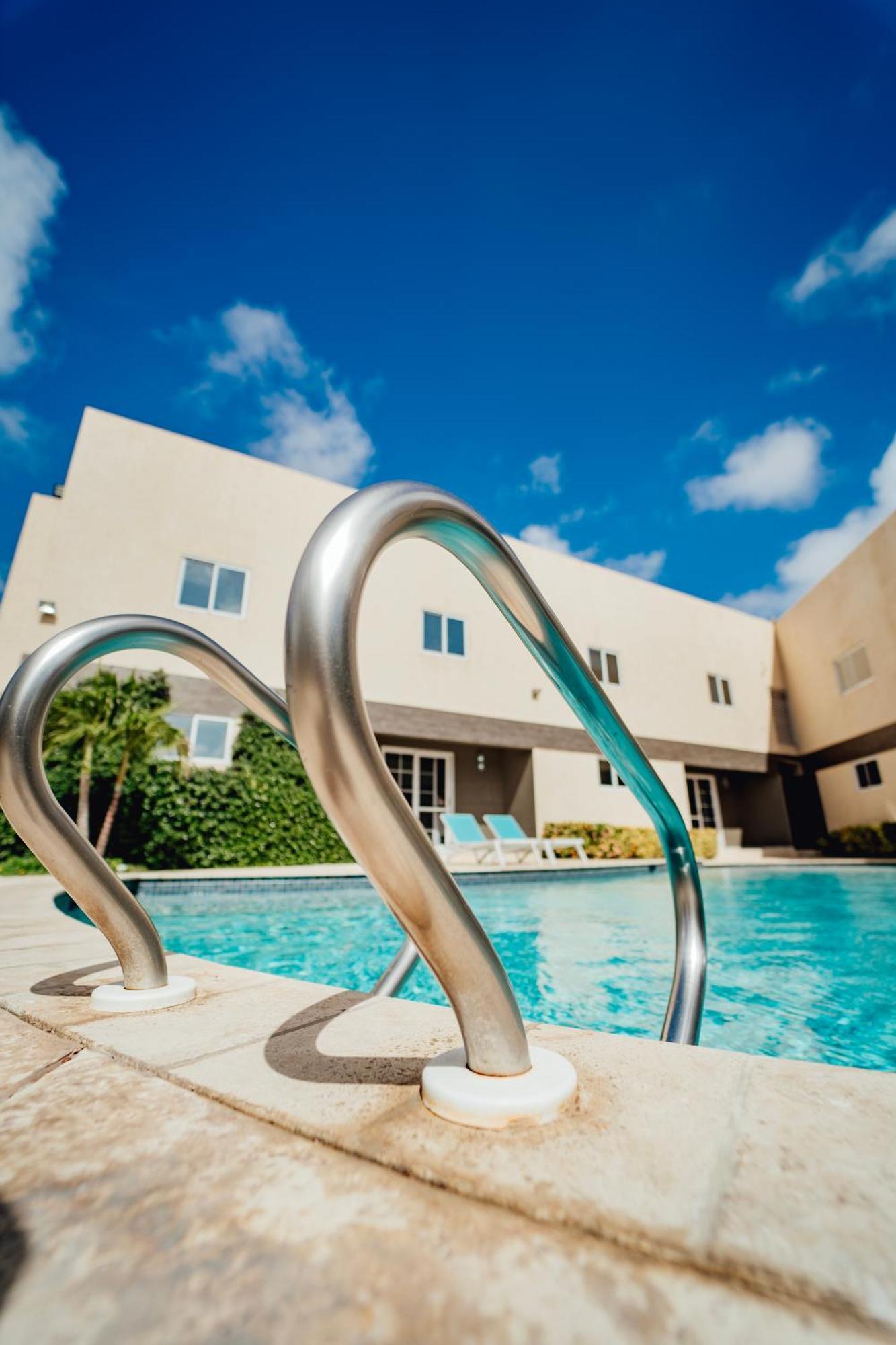 Hotel Rh Boutique Aruba اورانجستاد المظهر الخارجي الصورة